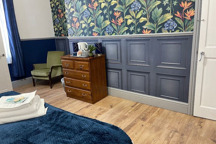 Room 5 of 263