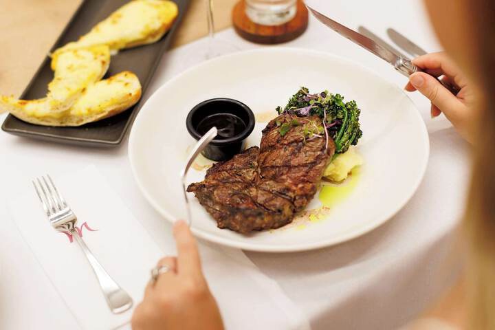 Dining 45 of 66