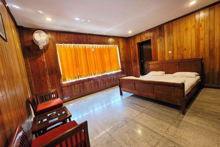 Room 48 of 181