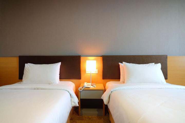 Room 18 of 42