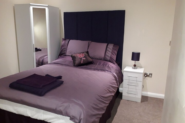 Room 9 of 26