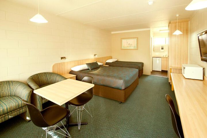 Room 5 of 35