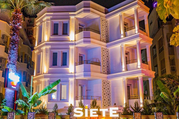 Hotel 33 of 37