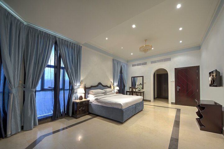 Room 15 of 45