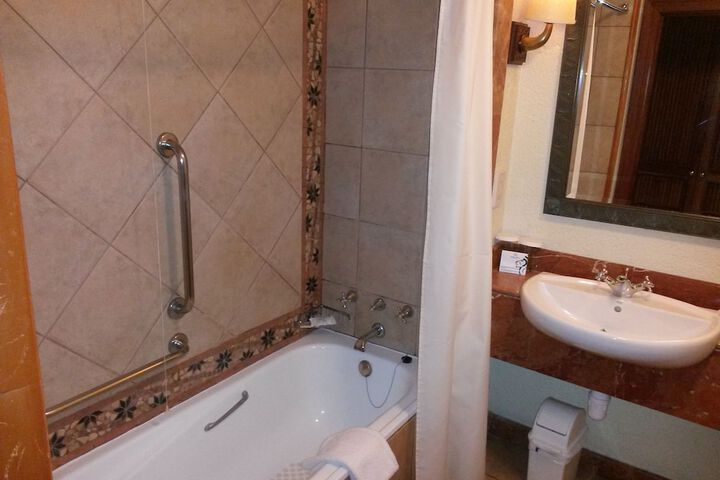 Room 55 of 126
