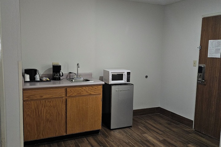 Room 4 of 45