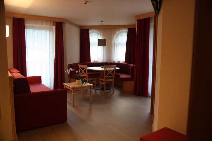 Room 13 of 54