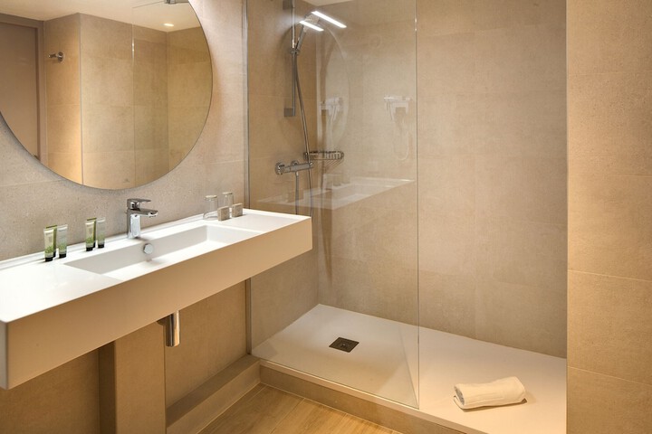 Bath Photo