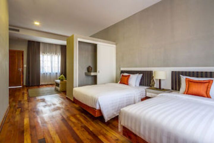 Room 40 of 95