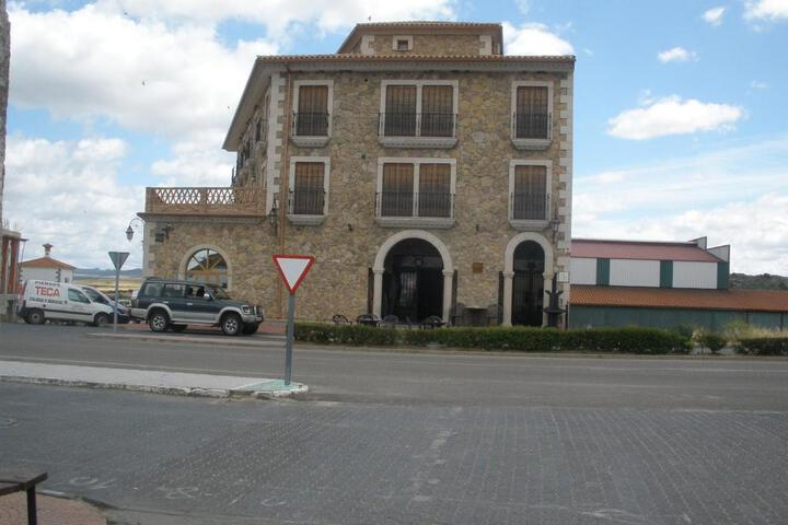 Hotel Entry