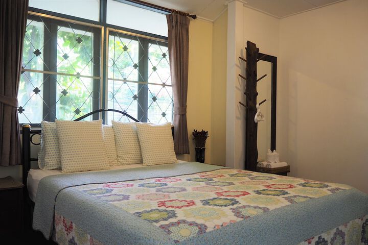 Room 29 of 82