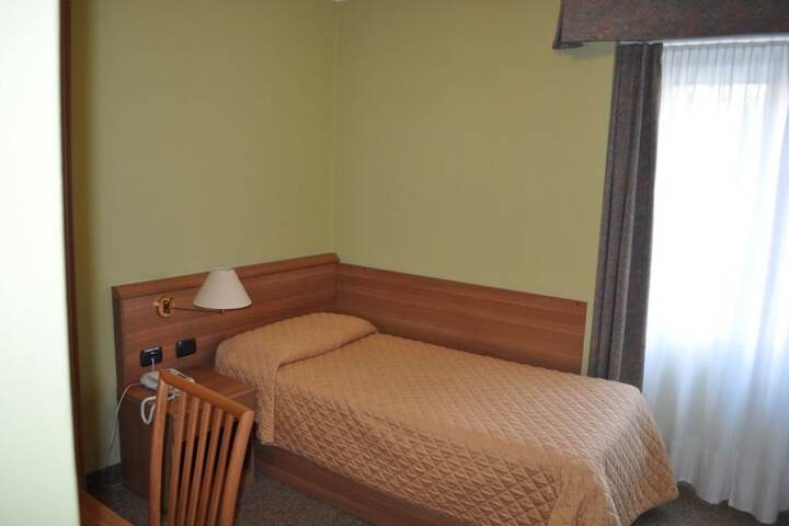 Room 17 of 69