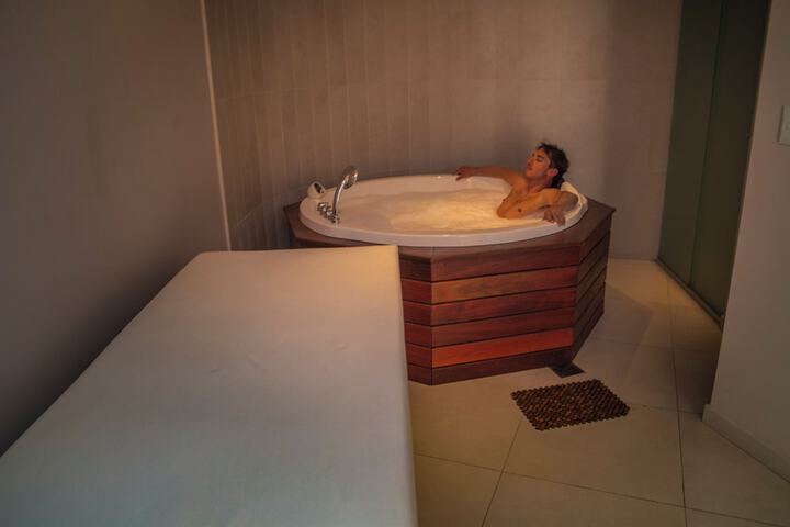 Spa 40 of 80