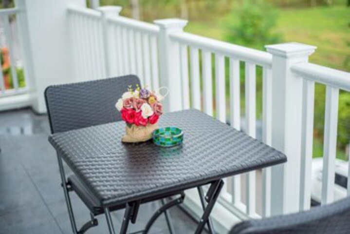 Terrace/Patio 28 of 33