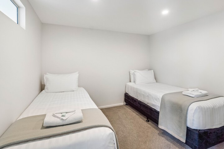 Room 8 of 45