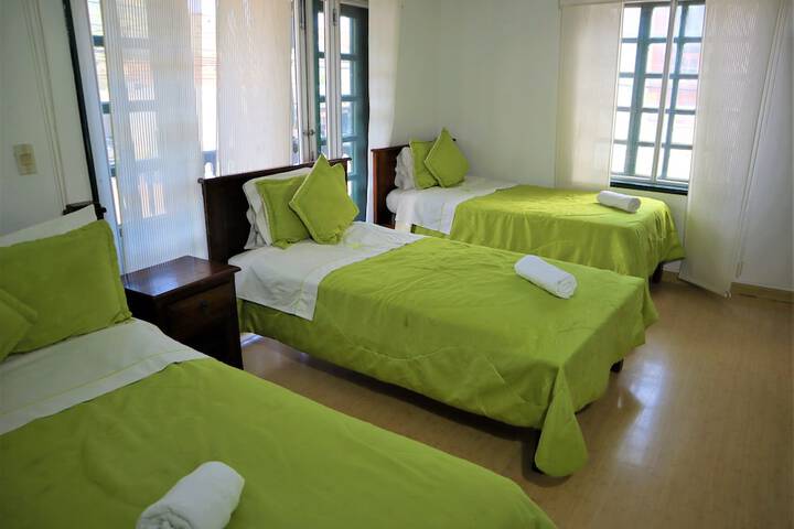 Room 4 of 26
