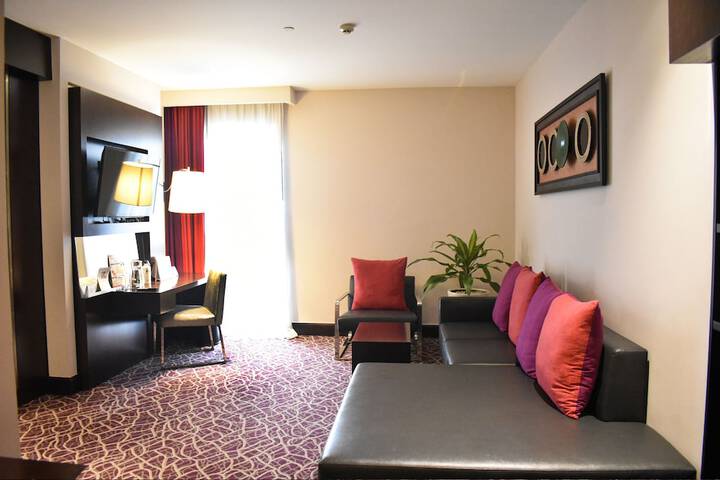 Hotel 2 of 167