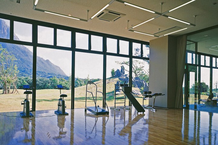 Hotel with Gym