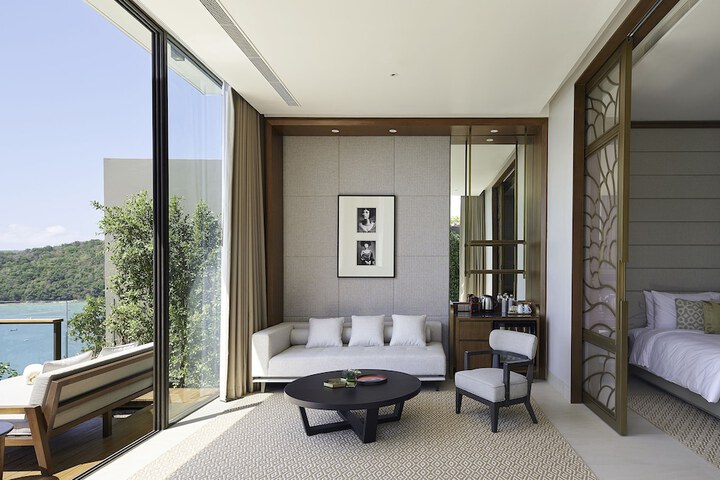 Room 2 of 109
