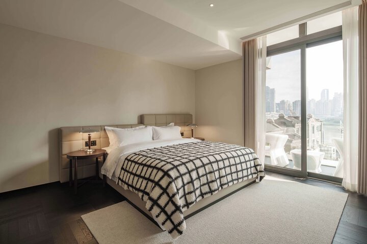 Room 21 of 45