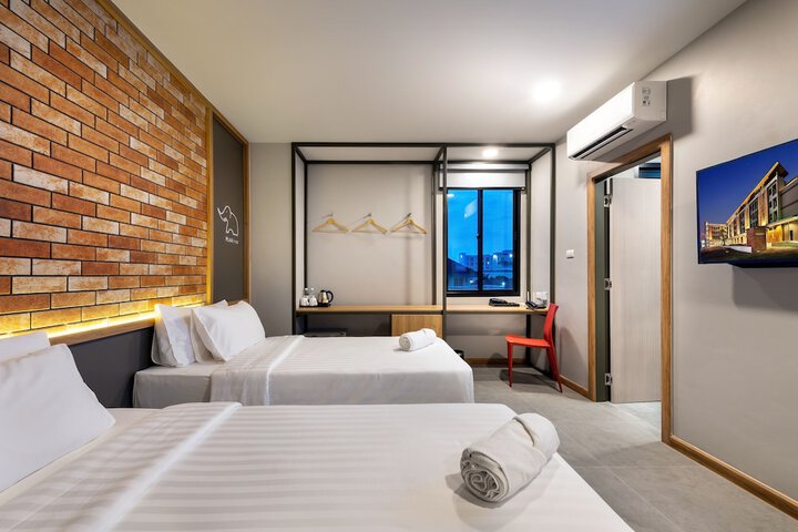 Room 20 of 126