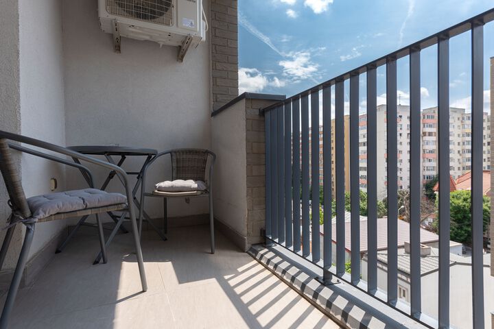 Terrace/Patio 33 of 34
