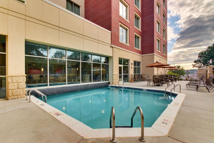 Pool 43 of 68