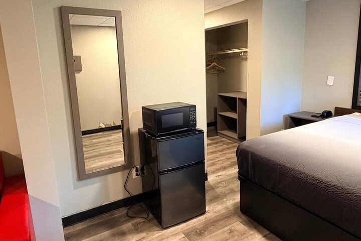 Room 55 of 90