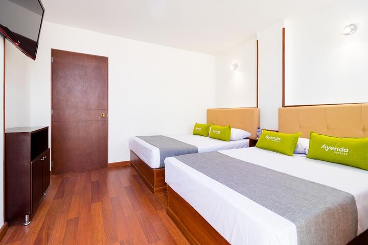 Room 28 of 46