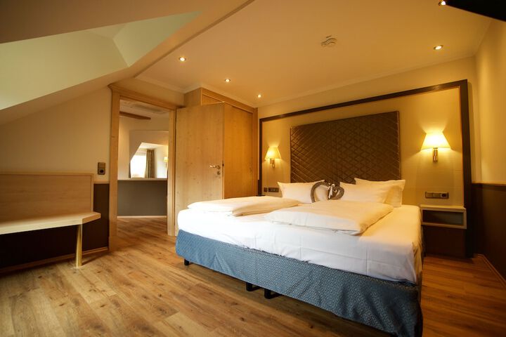 Room 30 of 158