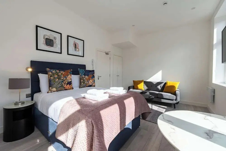 Room 16 of 17