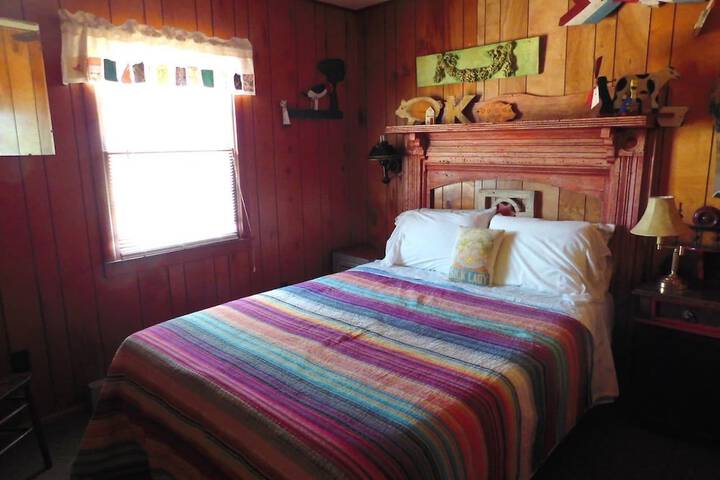 Room 2 of 47
