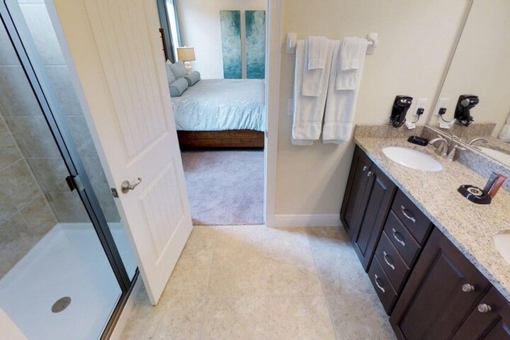 Room 29 of 46