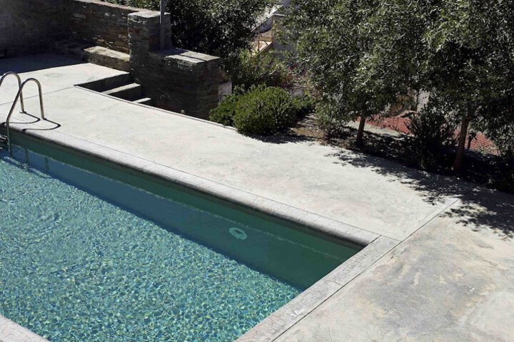 Pool 92 of 121
