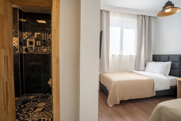 Room 29 of 57