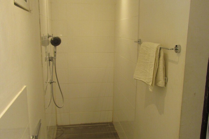 Room 16 of 45