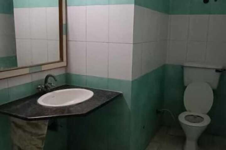 Room 14 of 15