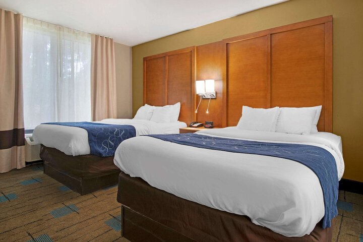 2 Queen Beds Suite (10 of 33)