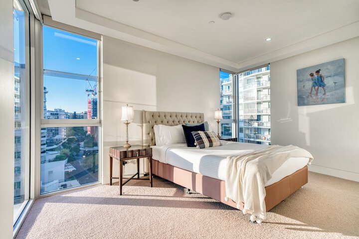 Room 40 of 266