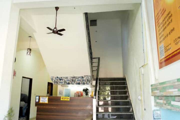 Hotel Interior 5 of 16