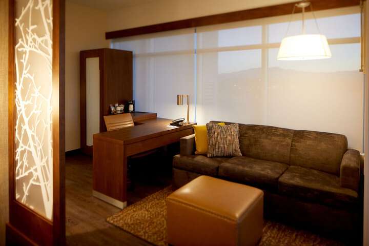 Room 12 of 24
