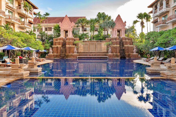 Pool 54 of 104