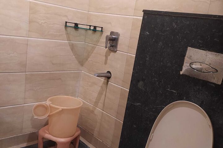Room 14 of 23