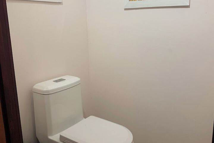 Room 63 of 85
