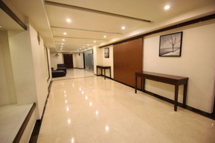 Ballroom/Hall 30 of 45