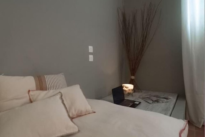 Room 48 of 93