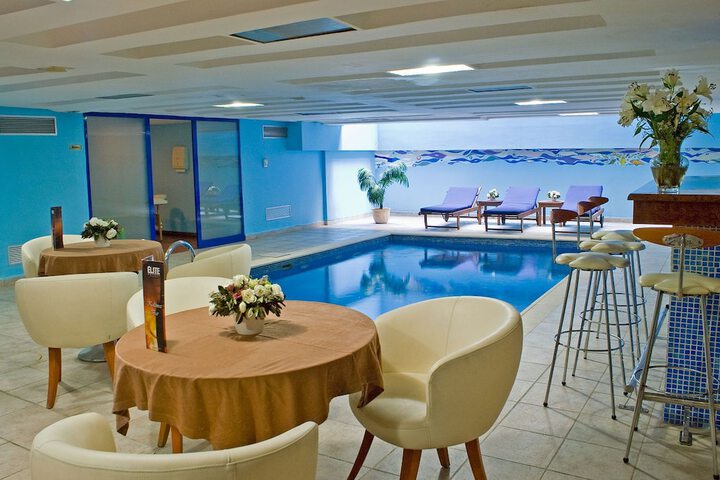Pools & Facilities