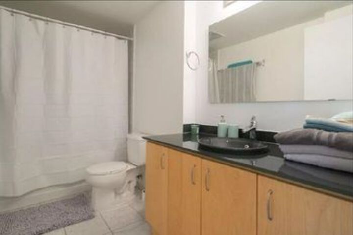 Room 2 of 11