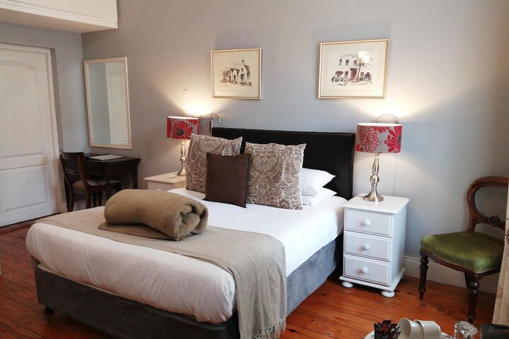 Room 15 of 46