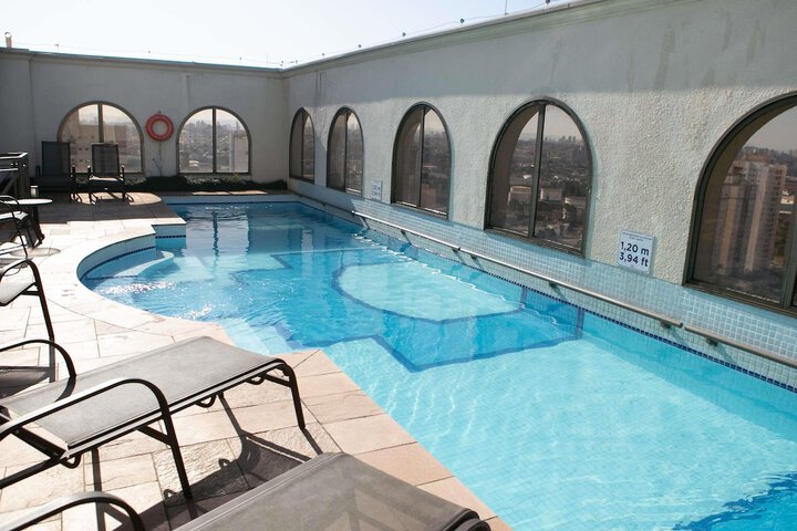 Pool Hotel
